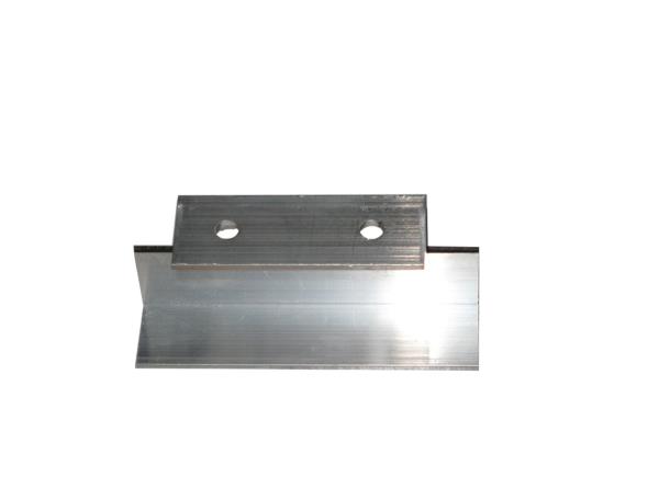 Aluprofil -SONDERAUSFÜHRUNG- 25/50/25x3x100 mm mit beidseitiger  Aussparung 15,5 x 23,5 mm und zwei Bohrungen im Abstand von 40 mm im oberen Schenk